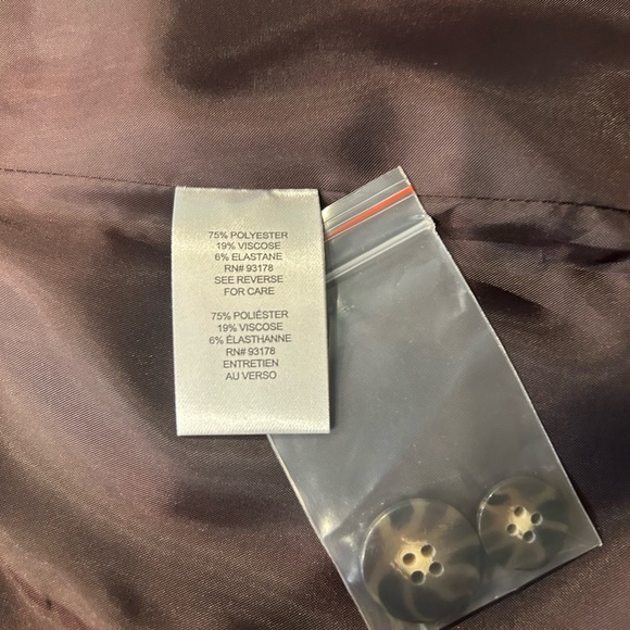 T Tahari Midnight Burgundy Blazer - Picture 6 of 7